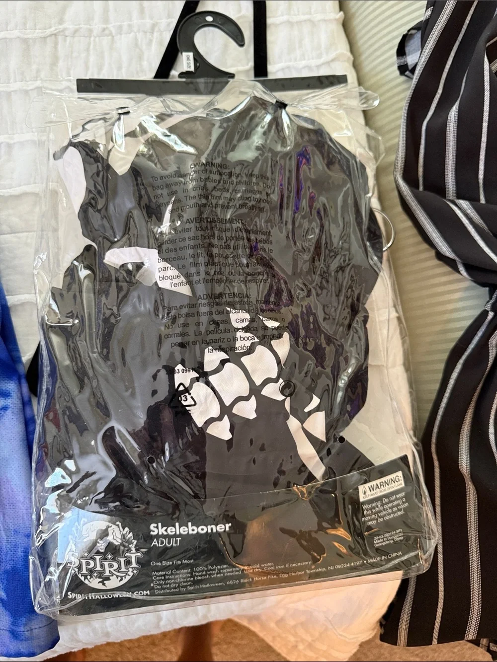 Spirit Skeleboner Costume - Black & White - Picture 4 of 4